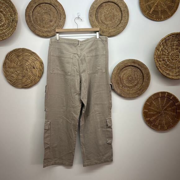 NEW H&M Brown Tan Neutral Casual Loose Fit Cargo Pant Y2K Style Plus Size 16 - Picture 2 of 6